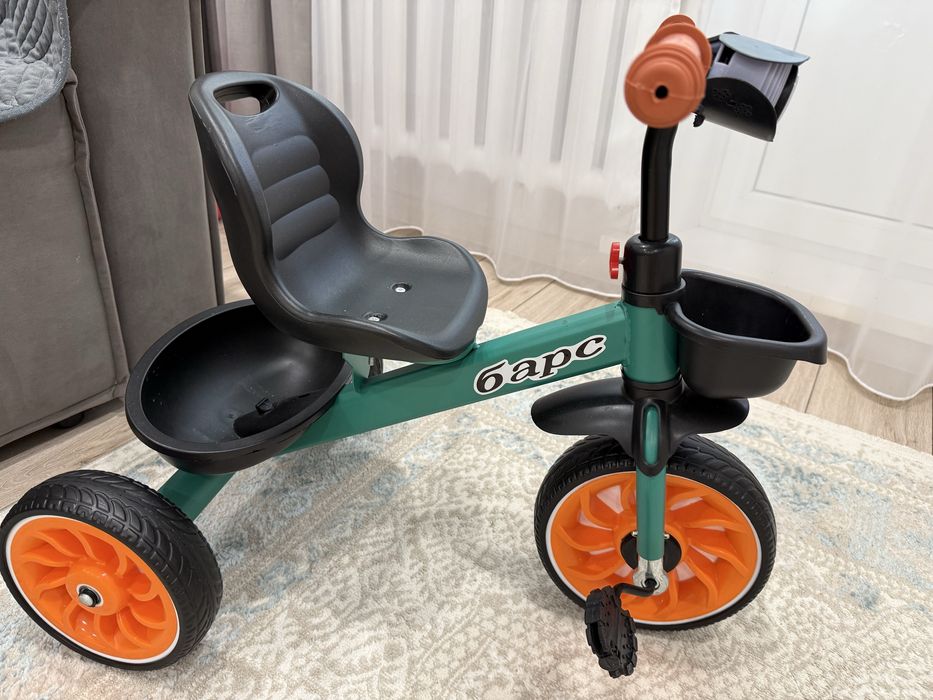 Велосипед трехколесный