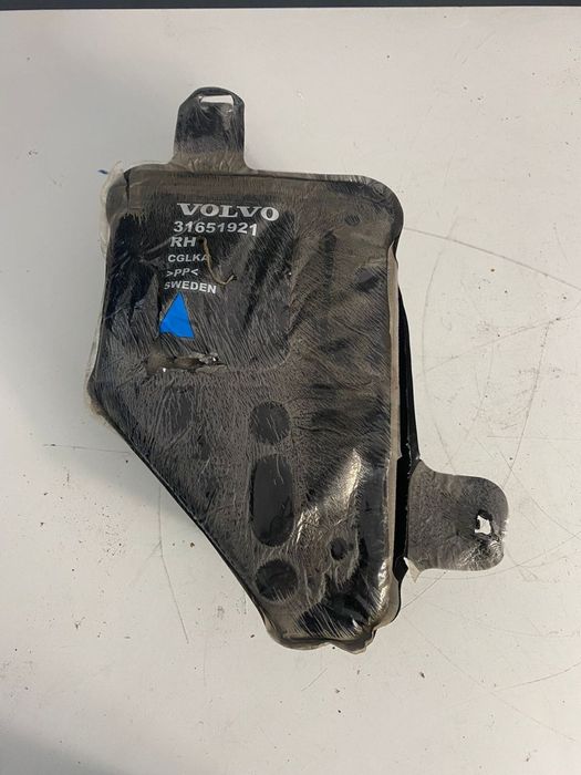 Burete isolatie dreapta VOLVO S90 V90 2017+ 31651921
