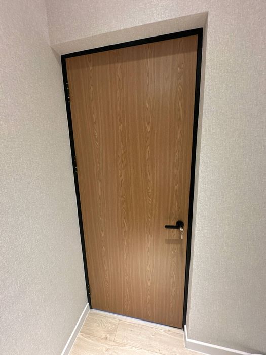 MDF eshiklar. Ofisniy.