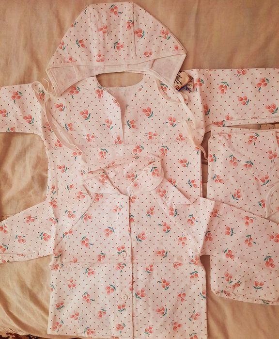 Одежда для новорожденных