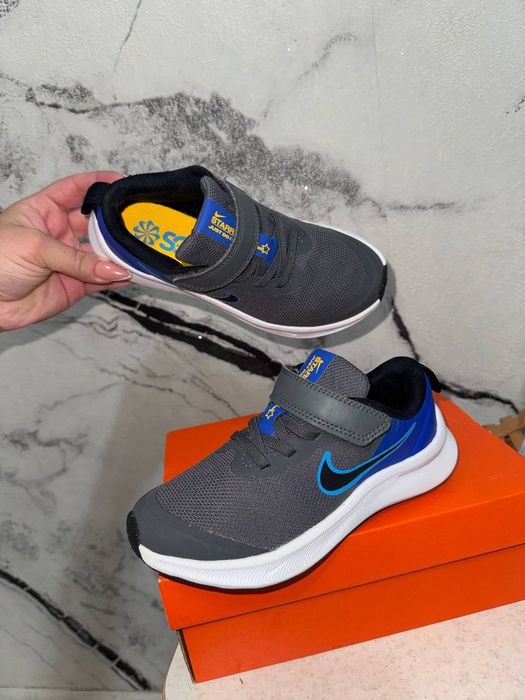 Кроссовки на мальчика  Nike