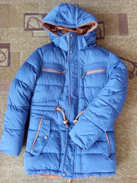 Куртка зим. на 10-11 лет