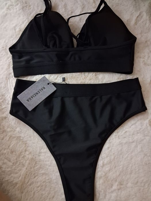 Costum de baie Balenciaga
