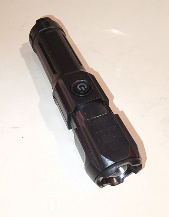 Фонарик, зарядка от USB