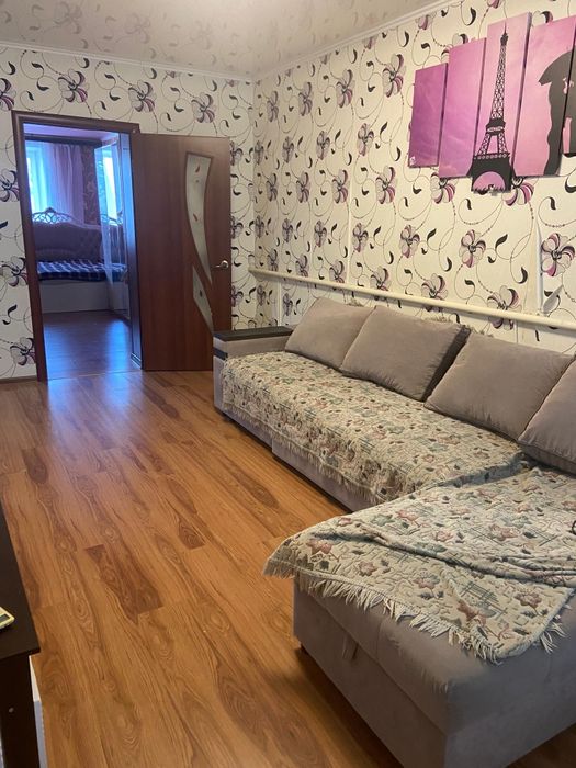 Диван продаётся!