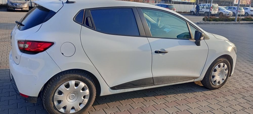 Vând Renault Clio 2015