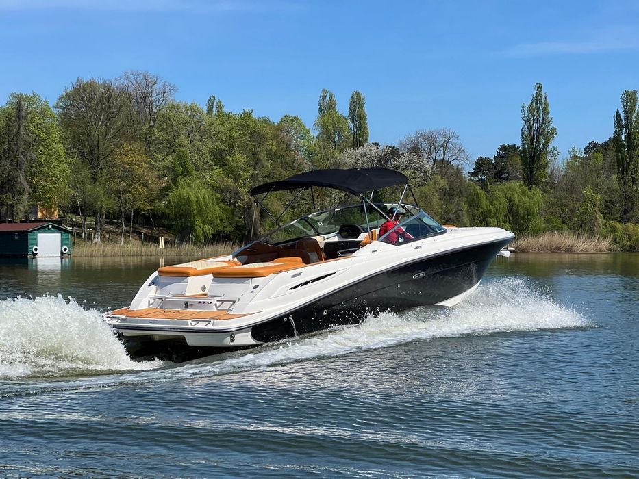 Barca Searay 270 slx