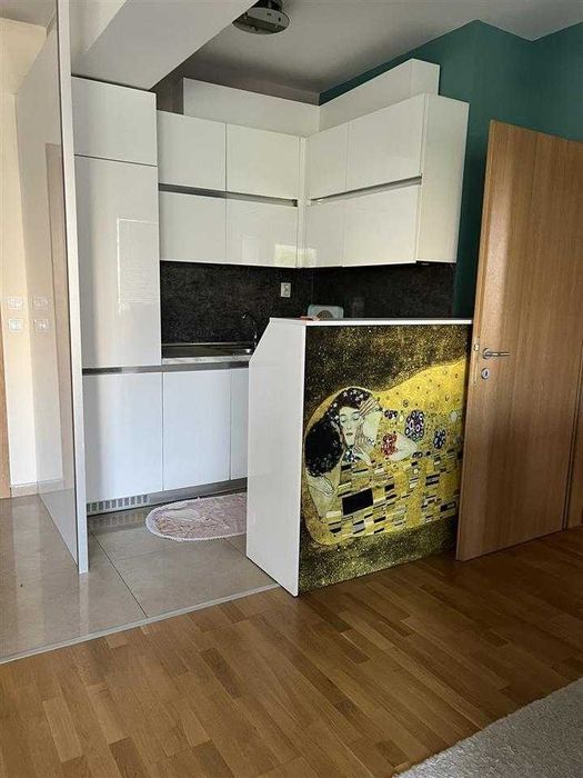 Дава се под наем Двустаен апартамент в Бургас, Славейков - 53 кв.м за 229.5 € - Снимка #2