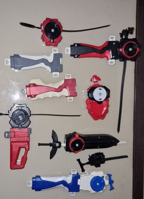 Бейблейды,beyblade,волчки