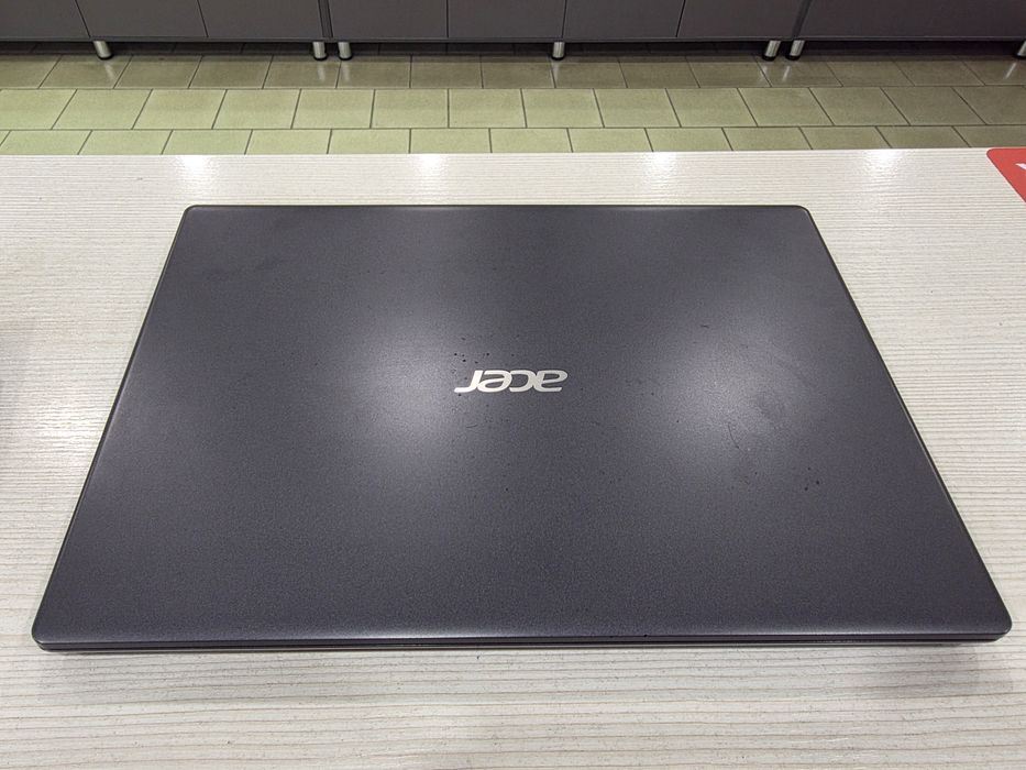 Ноут Acer (Core i5-10210u, GeForce MX 230 2 gb)