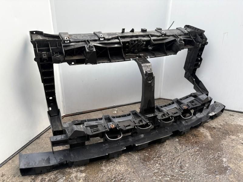 Trager Opel Vivaro B