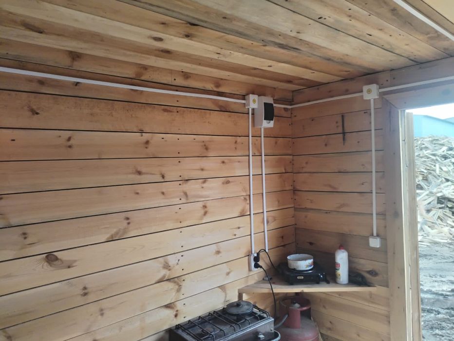 Продам бытовку, домик