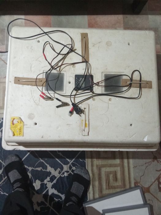 Продам инкубатор