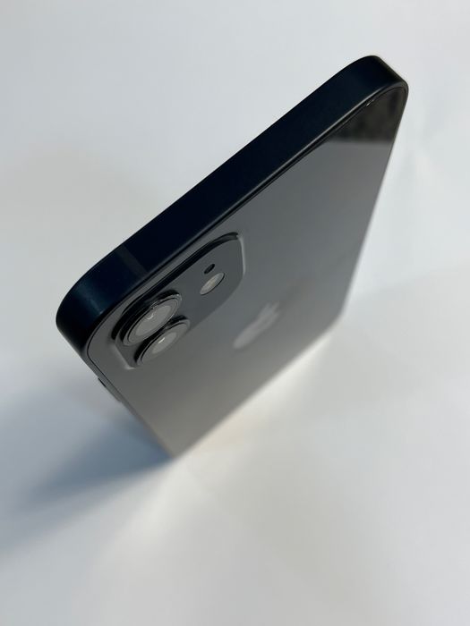 iPhone 12 / Battery 92%