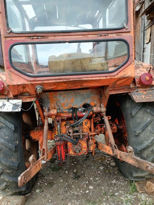 Vand Tractor U650, 3500 euro