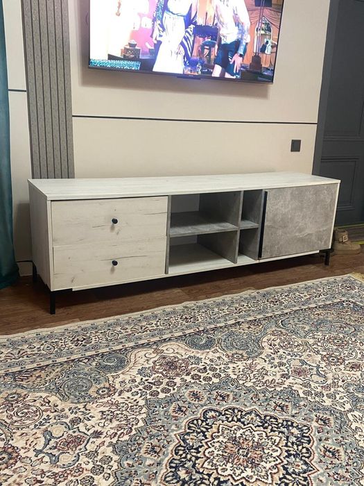 Тумба под телевизир