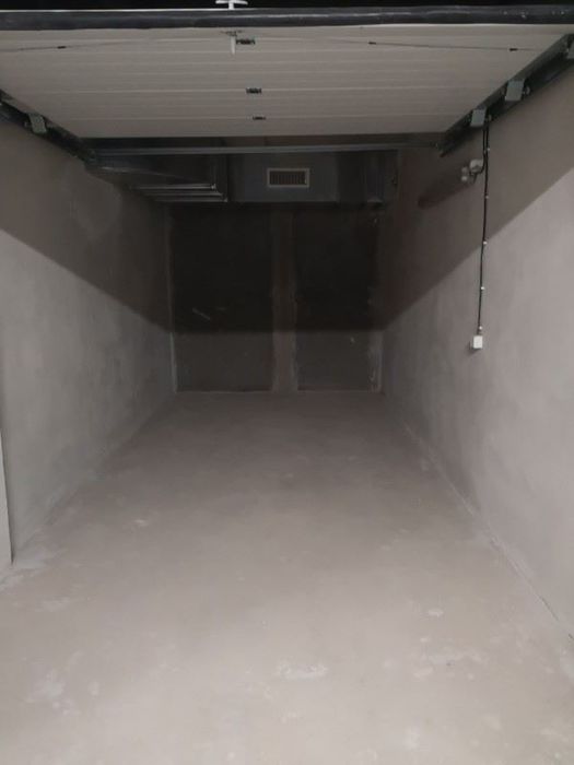 Дава се под наем Гараж / Паркомясто в София, Красно село - 18 кв.м за 129.54 € - Снимка #2