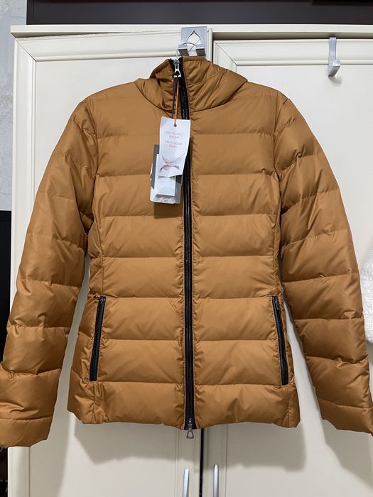 Верхняя одежда. Куртка пуховик