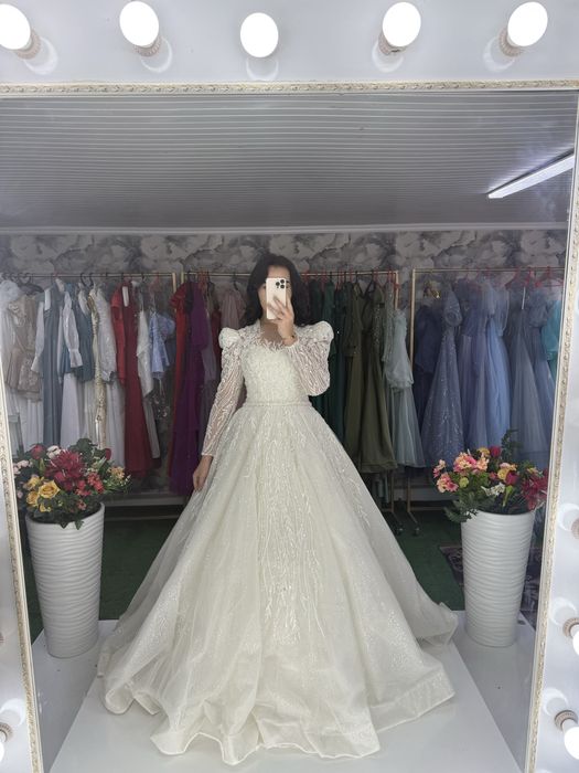 Свадебное платье