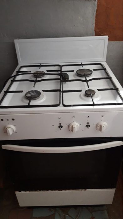 Продам газплиту