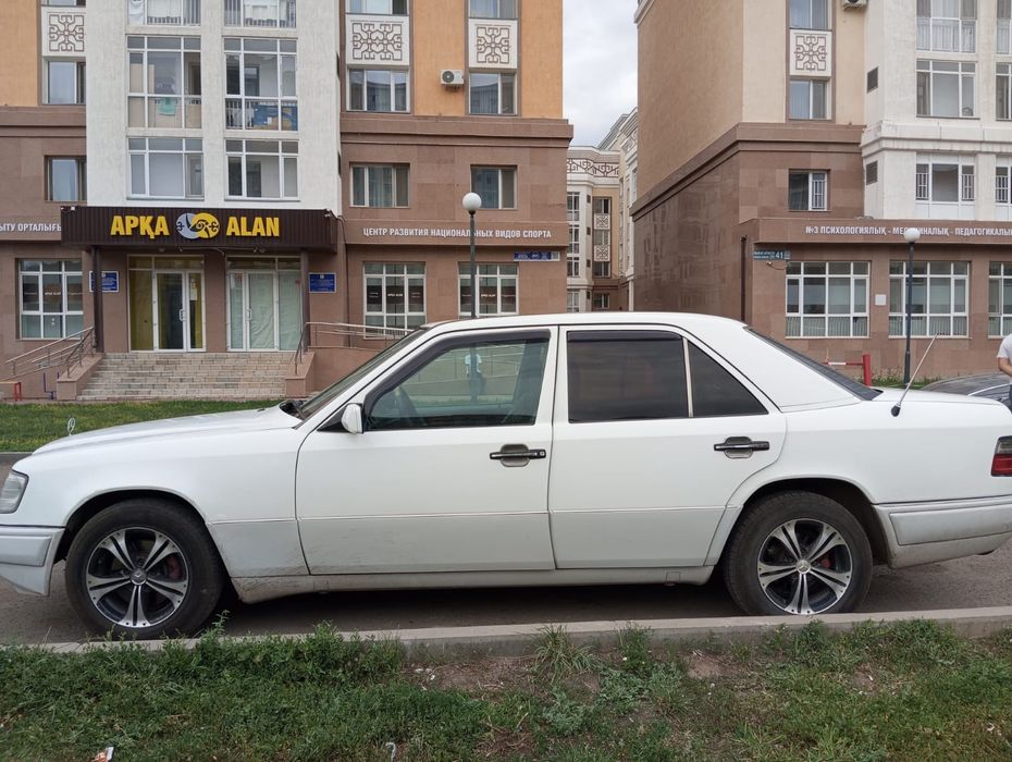 Продам мерседес 124 дв 111 плита