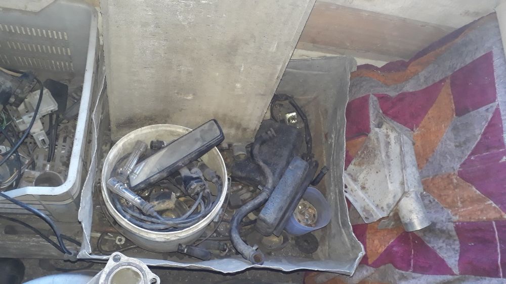 Продаю запчасти на венто, гольф 3