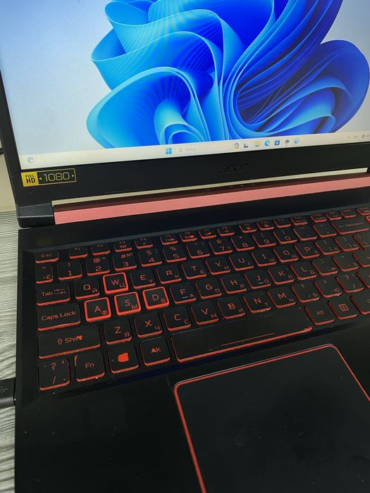Acer Nitro 5 ноутбук