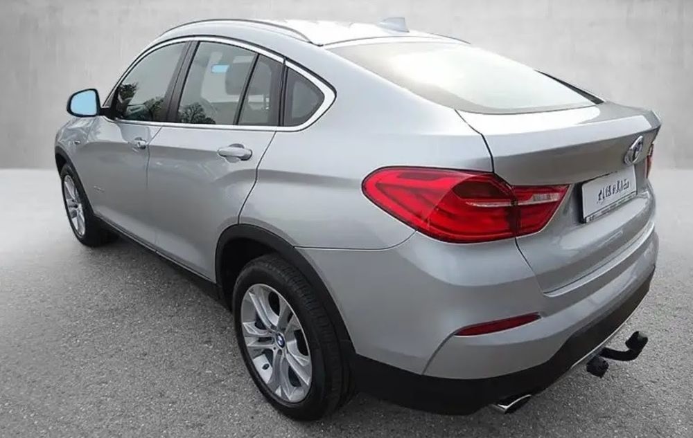 Vand ​BMW X4 xDrive20d - 108000km