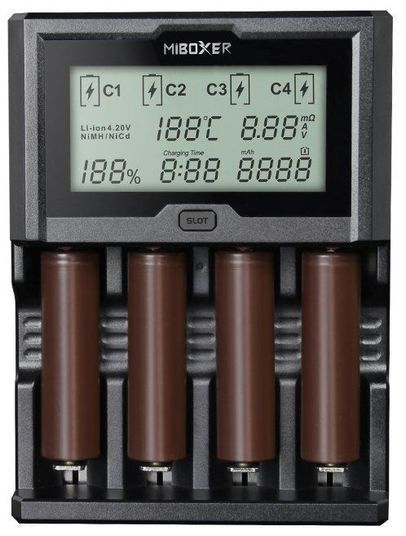 Incarcator pt 8 Acumulatori universal MiBOXER C8 Smart Charger 8 x 4A