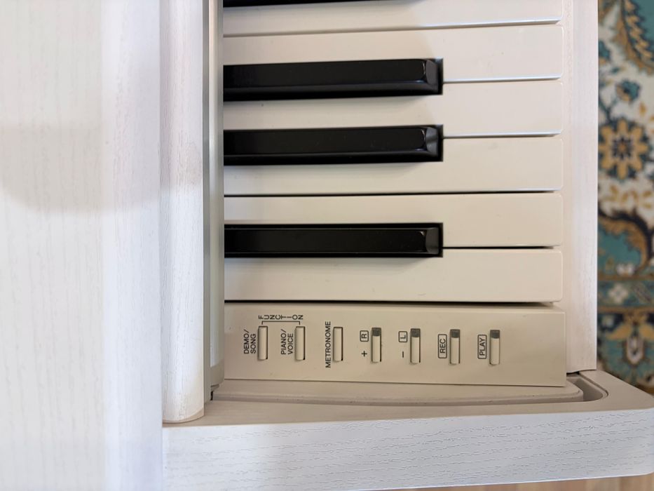 Yamaha Arius YDP-144