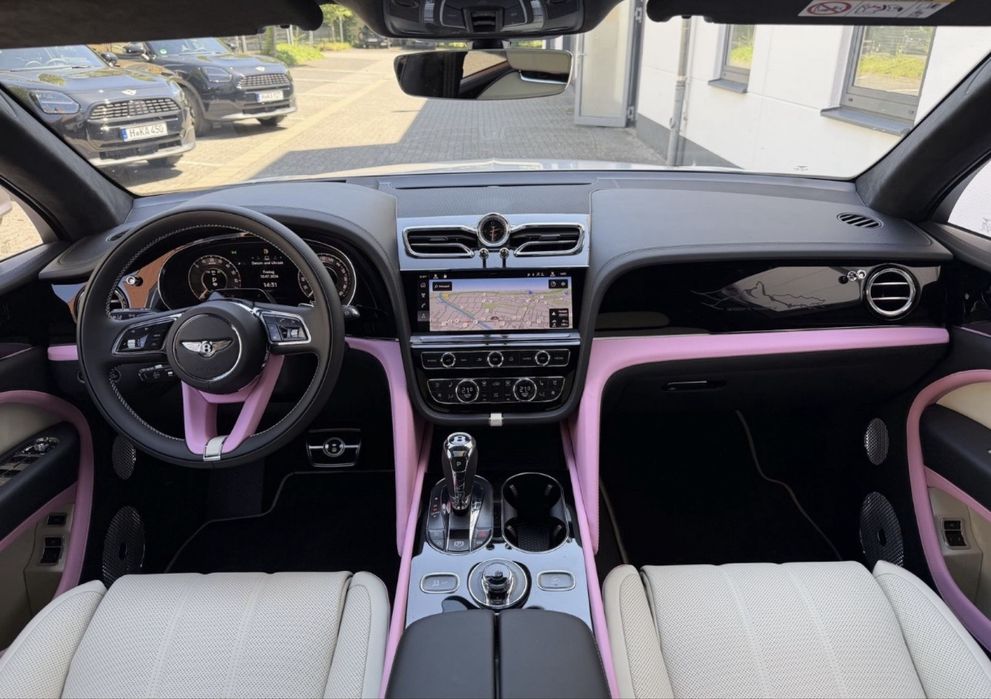 Bentley Bentayga Hybrid Artenara Edition