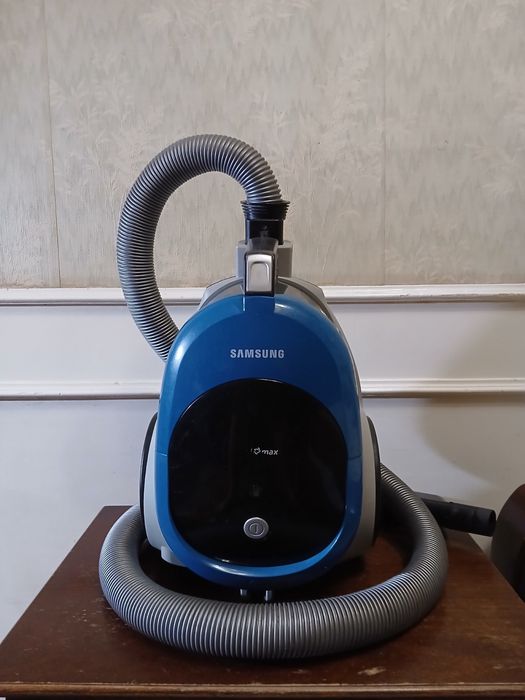 Пылесос Samsung VC-BS62B
