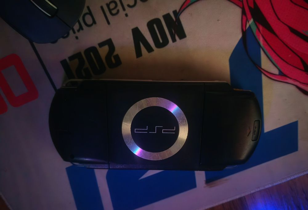 Продам Psp 1004 прошитая