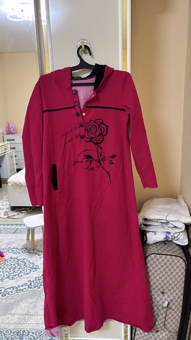 Платье одежда женский