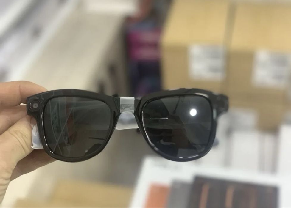 Smart glass kamerali achki hali yangi
