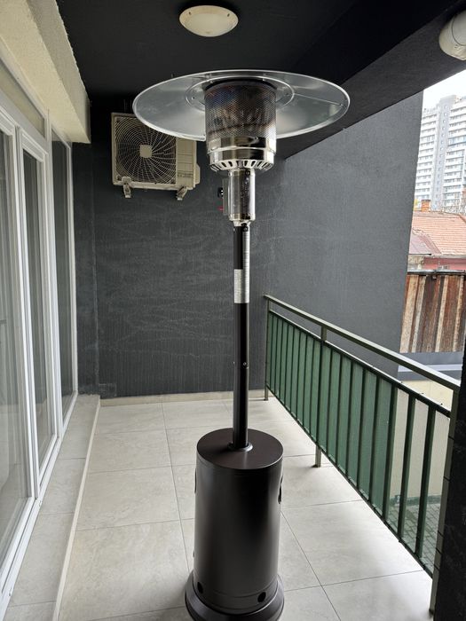 Incalzitor terasa cu gaz tip ciuperca