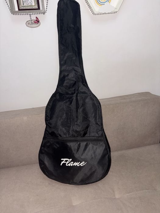 Chitara acustica Flame