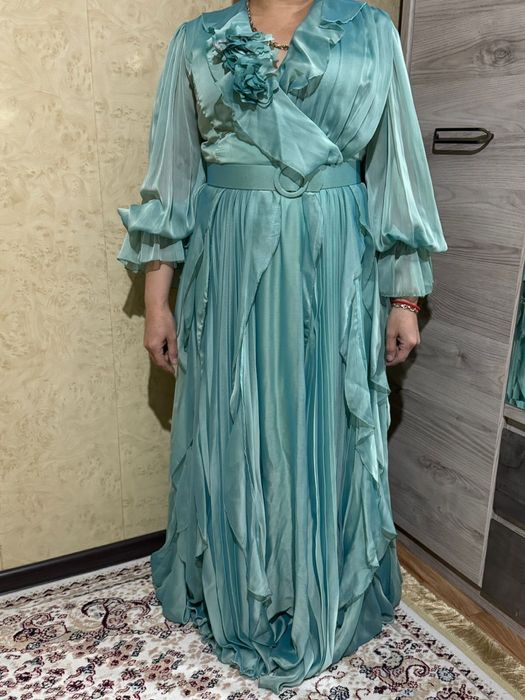 Продам шифоновое платье