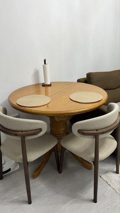 Продам кухонный стол