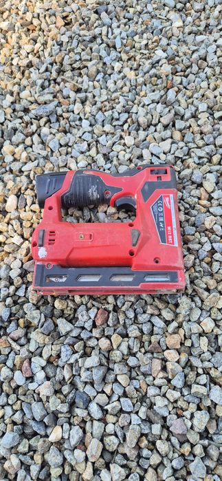 Capsator Milwaukee M12 BST