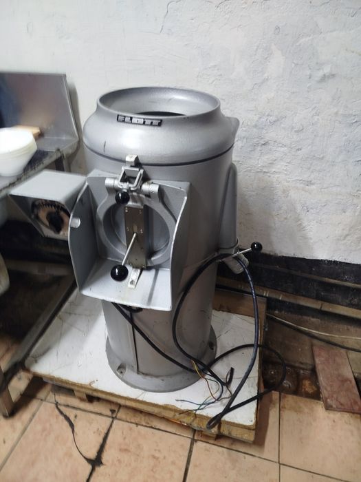 Машина для чистки картофеля