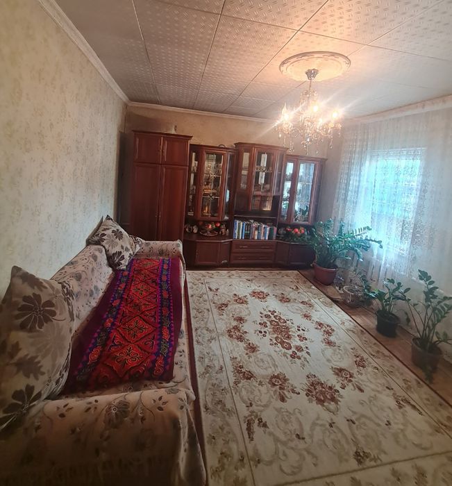 продам 4-х ком. дом район дет.мир