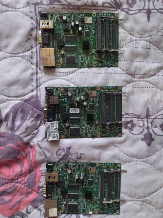 Продавам 2бр Mikrotik RB433AH.Цената е за 1бр.Вече са 2 Броя!!!