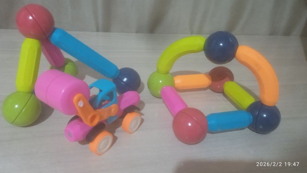 Продам 4 вида конструктора в одни руки