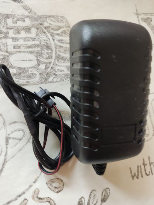 Блок питание 12 вольт 2 Ампера