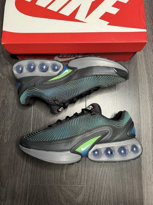 Обувки Nike / Air Max Plus / DN "Black and Rage Green" + КУТИЯ