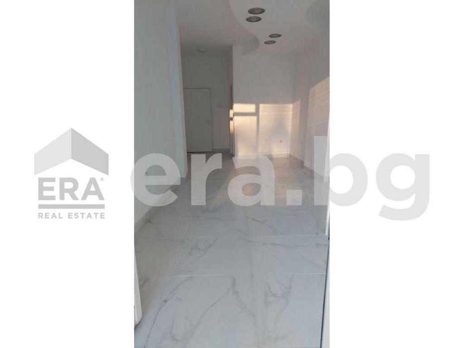 Дава се под наем Магазин в Варна, Център - 52 кв.м за 500 € - Снимка #4