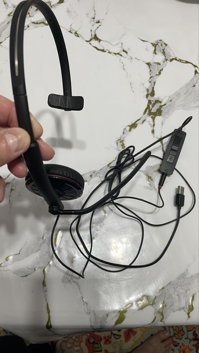 Наушники Planctronics