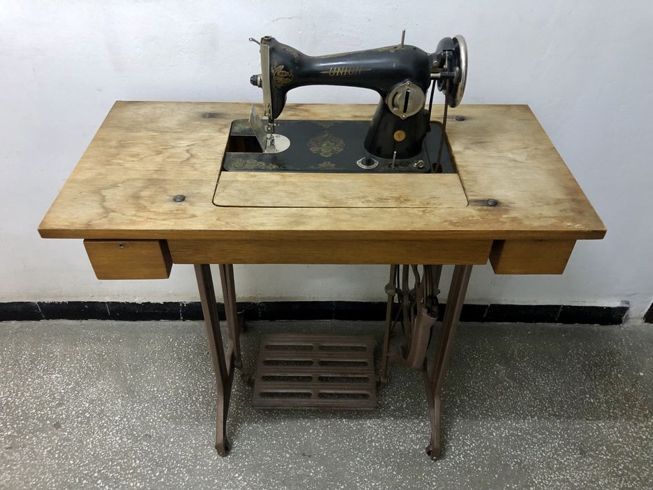 Masina de cusut UNION