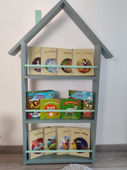 Biblioteca copii Montessori